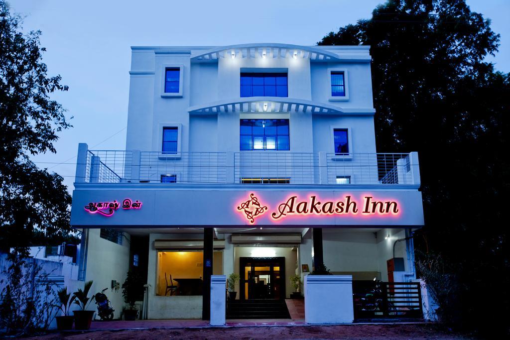 Aakash Inn Tiruvannāmalai Buitenkant foto